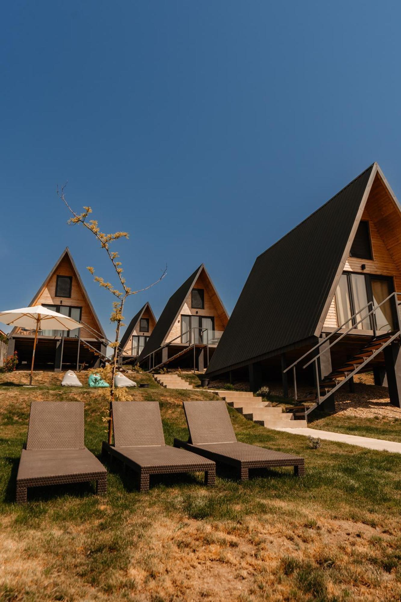 Cavo Village- Cabins Rental Baile 1 Mai Rontau Zewnętrze zdjęcie